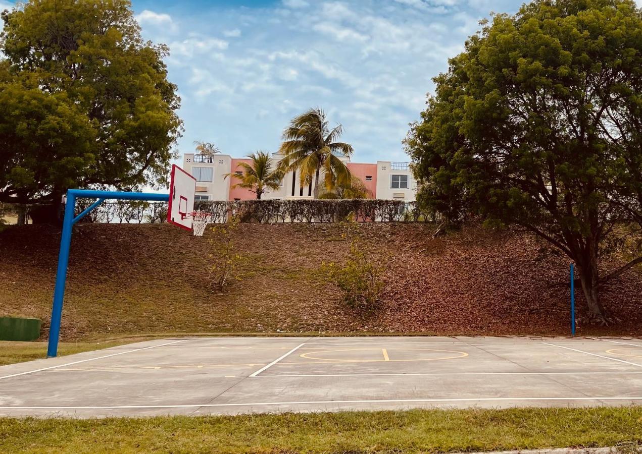 La Costa View Apartment Ceiba Exterior photo